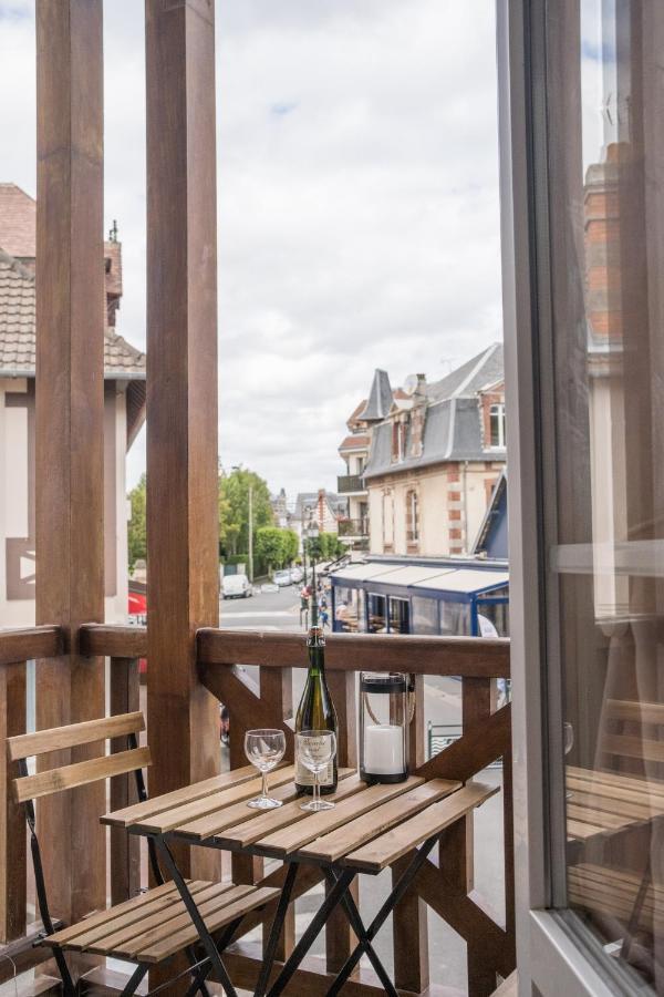 Cabourg Cosy Chic Cabourg Hyper-Centre 4 Pers, 2 Bedrooms , 2 Sdb, Terrasse, Wifi Екстериор снимка