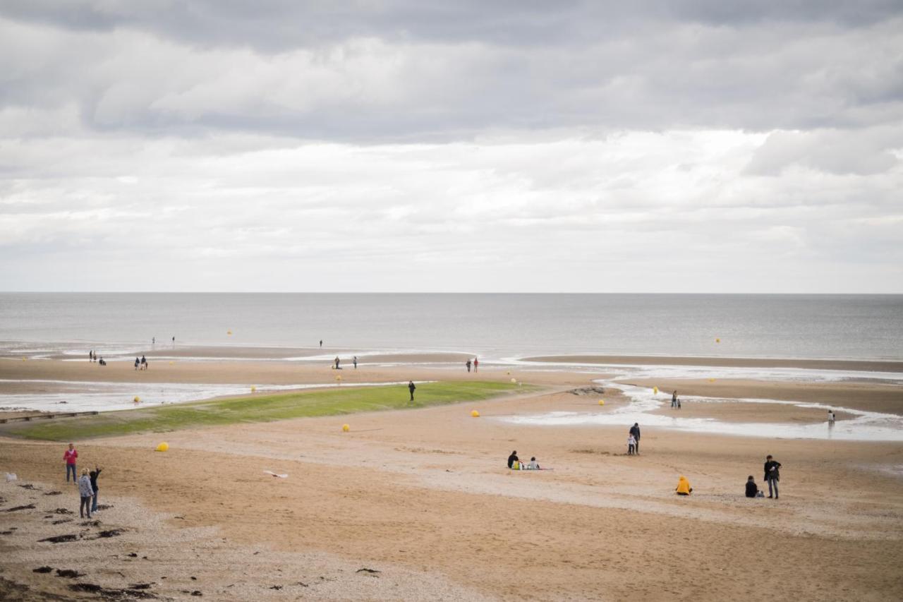 Cabourg Cosy Chic Cabourg Hyper-Centre 4 Pers, 2 Bedrooms , 2 Sdb, Terrasse, Wifi Екстериор снимка